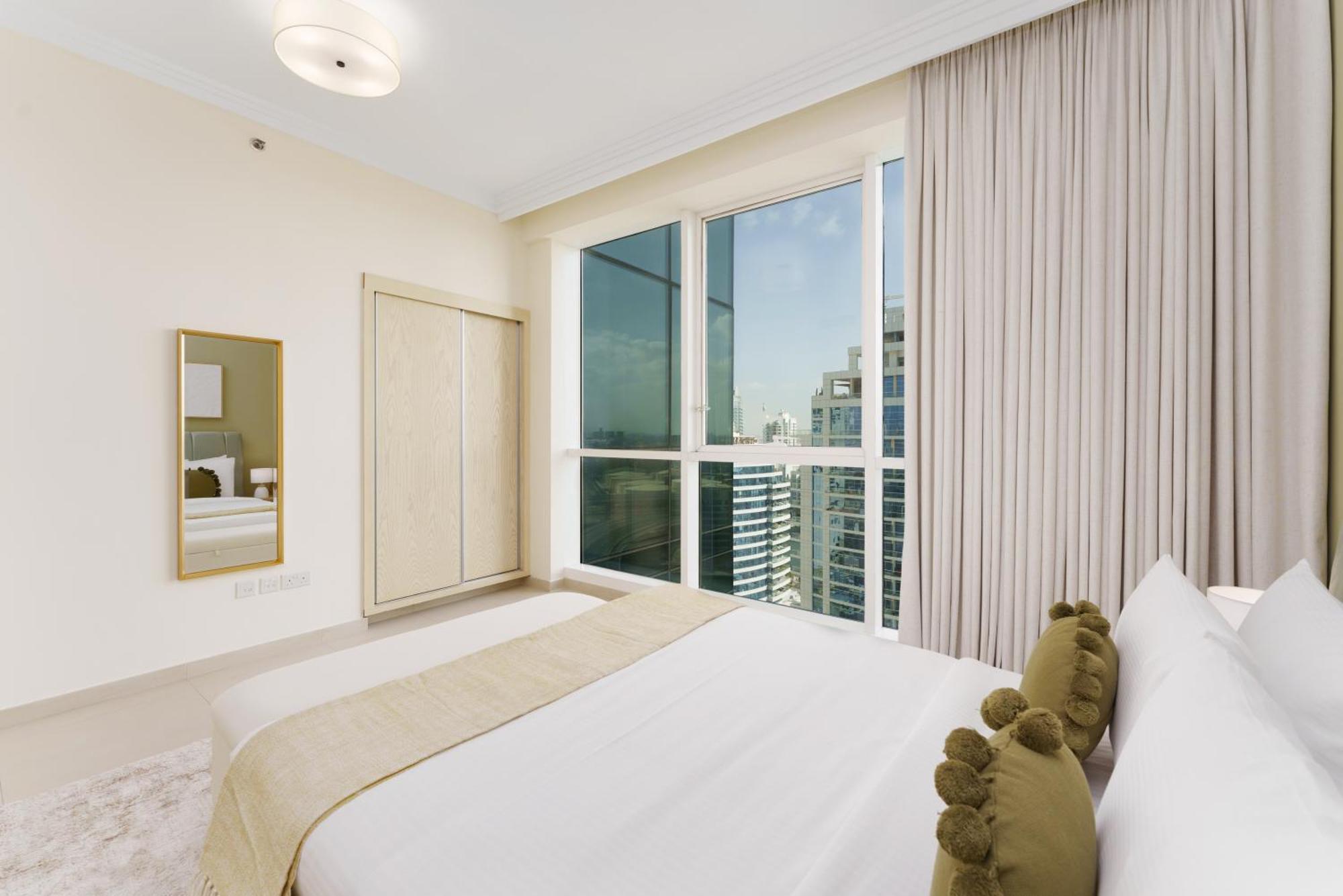 Maison Privee - Stunning Jbr Retreat W/ Partial Sea & Marina Views Apartment Dubai